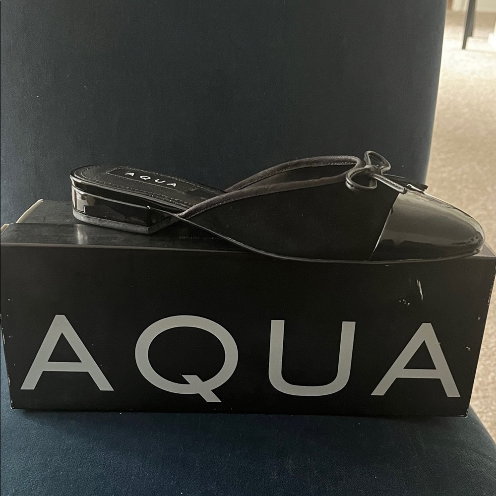 Aqua Women's Black Patent Leather Mules